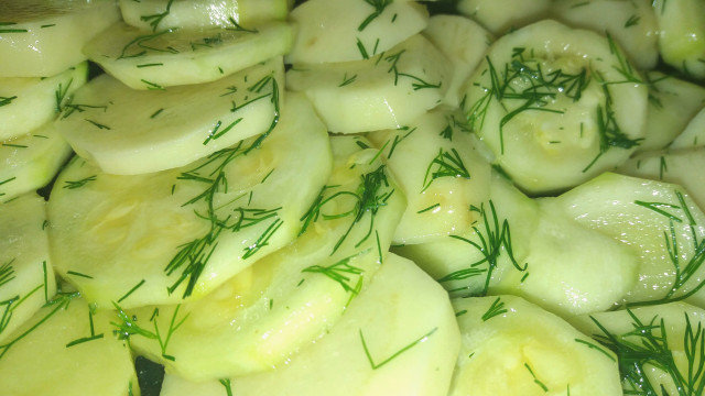 Baked Potatoes with Zucchini