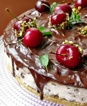 Cherry Cheesecake with a Chocolate Glaze