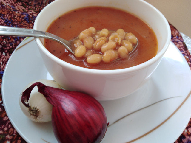 Turkish-Style Bean Soup