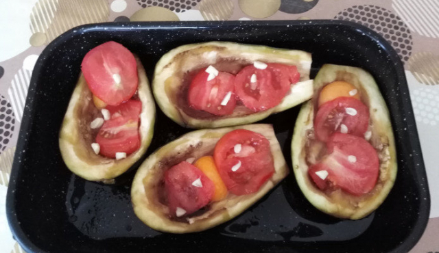 Eggplants with Eggs and Cheese in the Oven