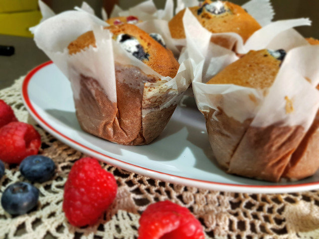 Easy Blueberry and Raspberry Muffins