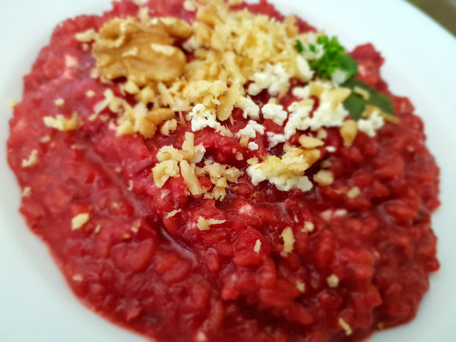 Beetroot and Walnut Risotto