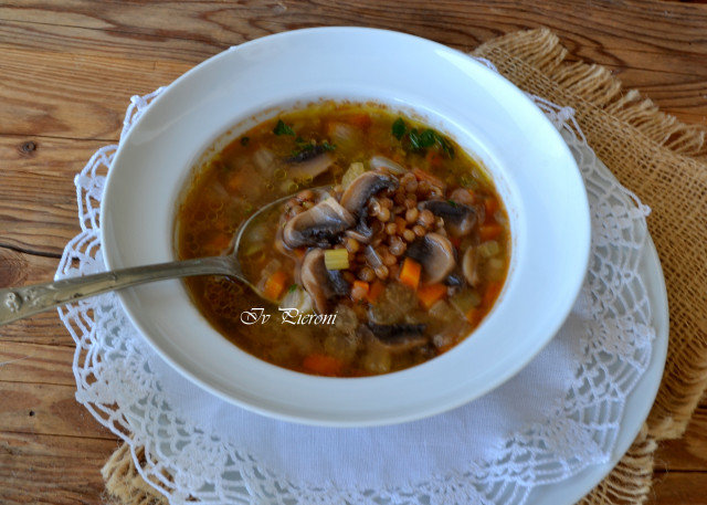 Lentil and Mushroom Soup