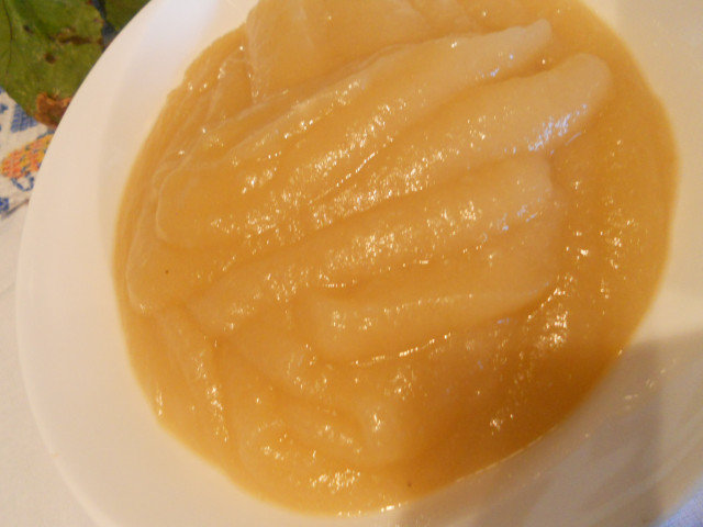 Silky Apple Puree for Babies