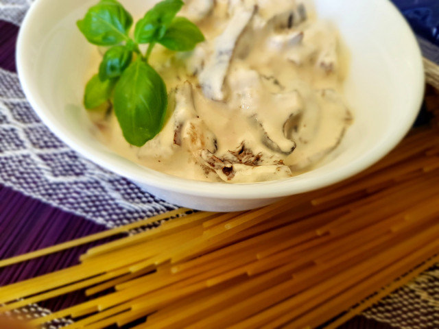 Milkcap Mushroom Pasta Sauce