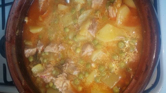 Pork with Peas and Potato Stew