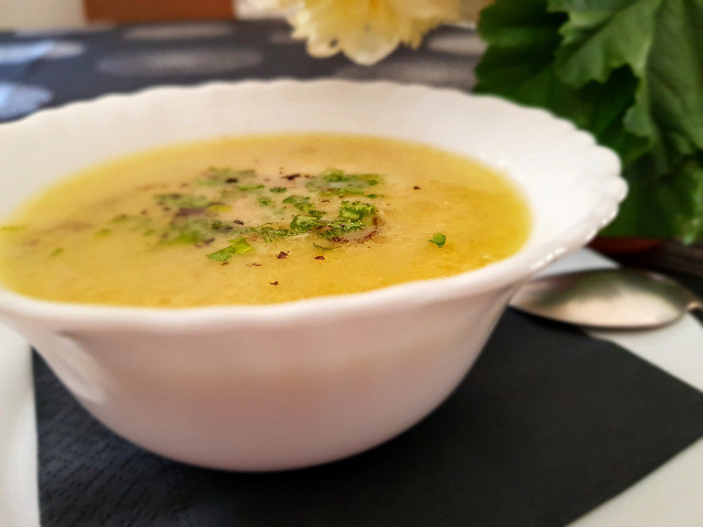 Duck Soup with Vermicelli