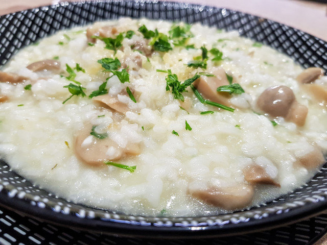 Cremoso Rice with Mushrooms and Lemon