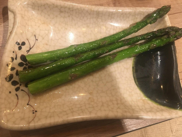 Stewed Asparagus with Butter