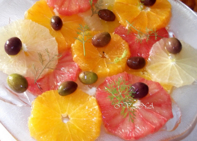 Vitamin Citrus Salad with Olives