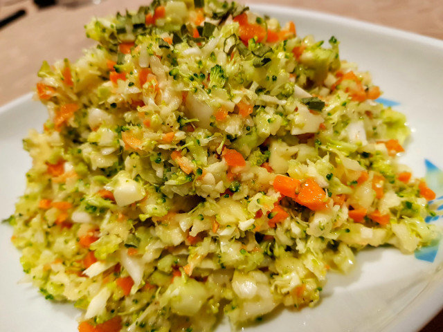 Vitamin Salad with Broccoli, Carrots and Parsnips