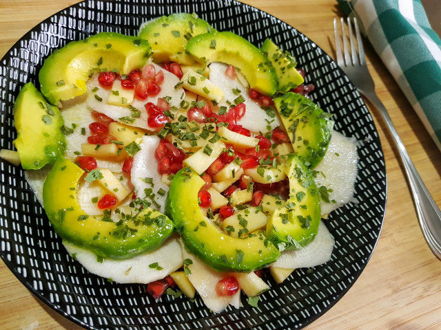 Vitamin Salad with Pomegranate and Avocado