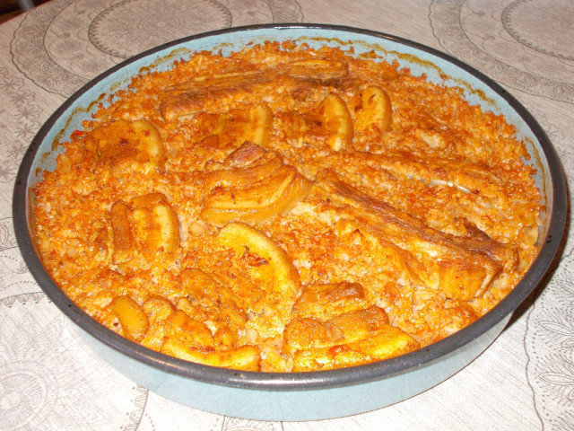 Pork Ribs with Sauerkraut and Rice