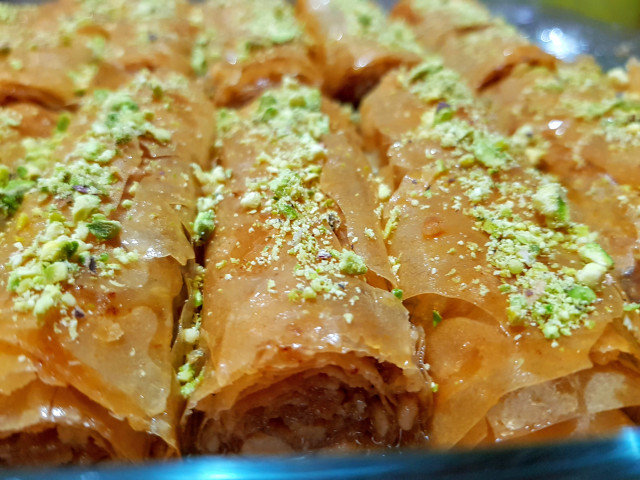 Turkish Baklava Rolls