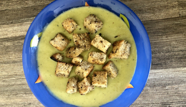 Peas and Broccoli Cream Soup