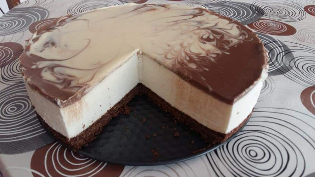 Milka Chocolate Cheesecake