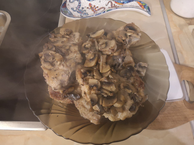 Pork Steaks with Mushrooms in Foil