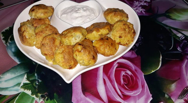 Oven-Baked Potato Patties with White Cheese and Savory Herb