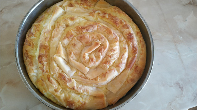 Simple Phyllo Pastry with Feta Cheese