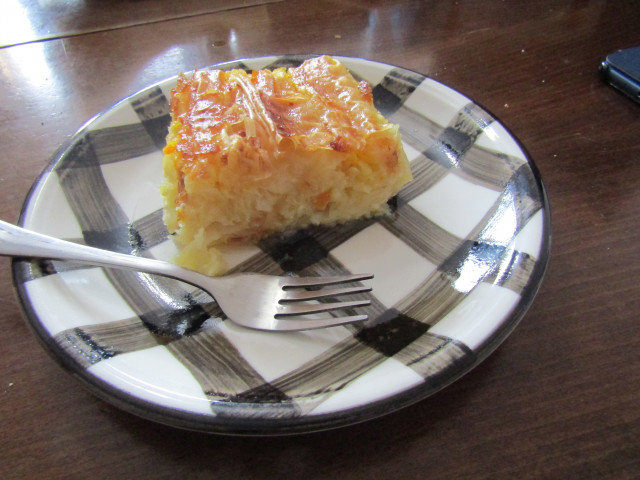 Sweet, Orange-Flavored Phyllo Pastry