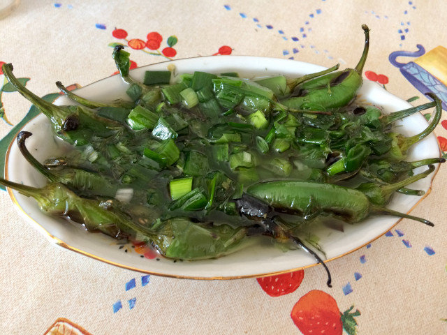 Quick Stove Roasted Chilies