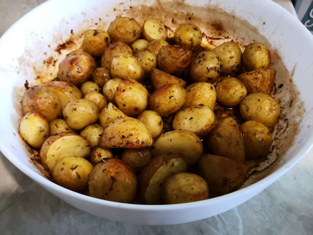 Village-Style New Potatoes with Beer