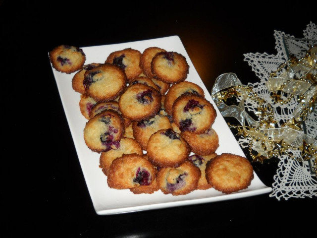 Blueberry and Coconut Cookies