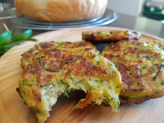 Oven-Baked Dietary Zucchini Patties