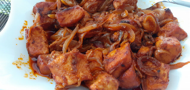 Fried Pork with Lots of Onions