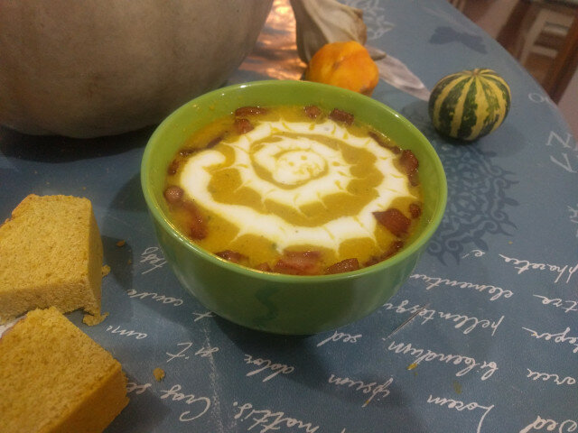 Halloween Pumpkin Soup