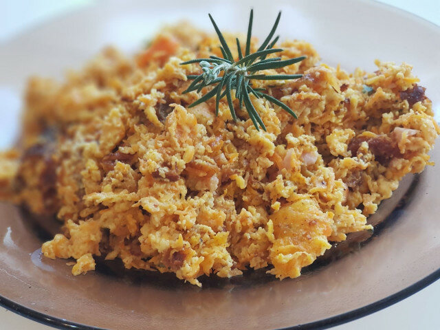 Scrambled Eggs with Carrots