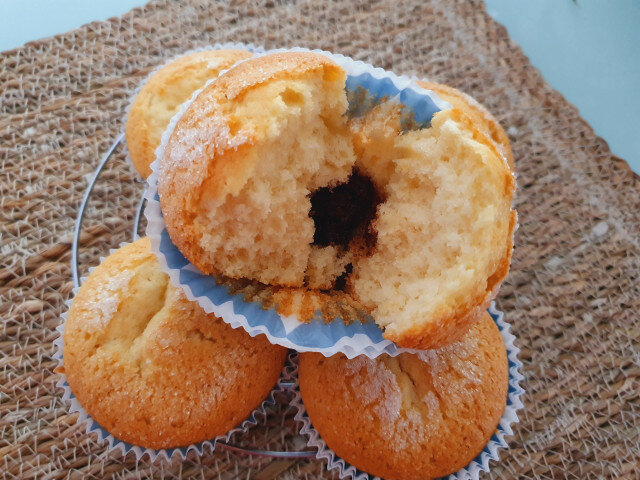 Muffins with Chocolate and Milk