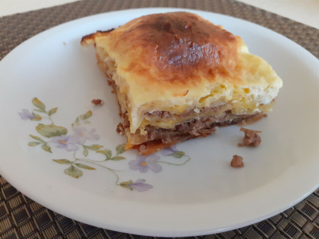 Pie with Ready Made Phyllo Pastry and Mince
