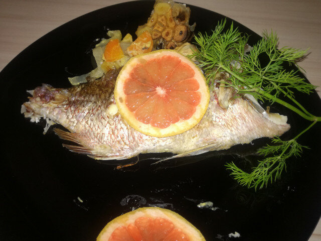 Oven-Baked Red Sea Bream with Vegetables