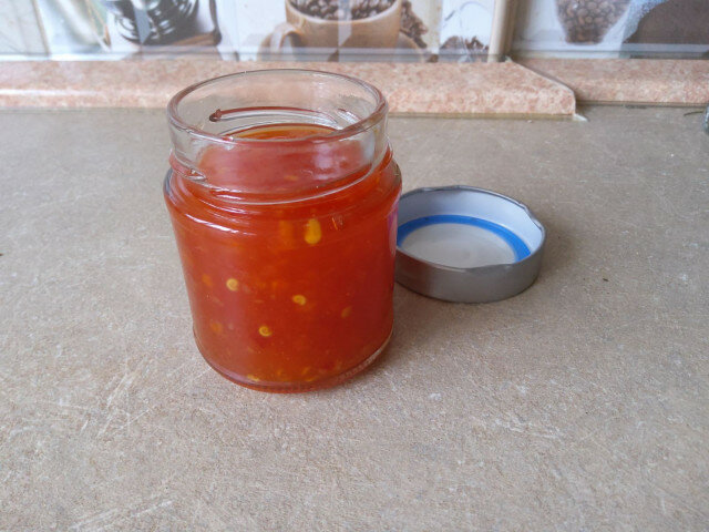 Sweet and Spicy Thai Chili Sauce