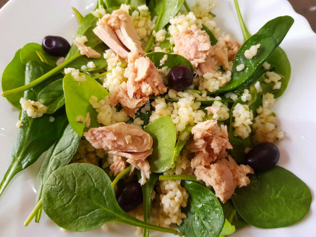 Bulgur Salad with Baby Spinach and Bonito