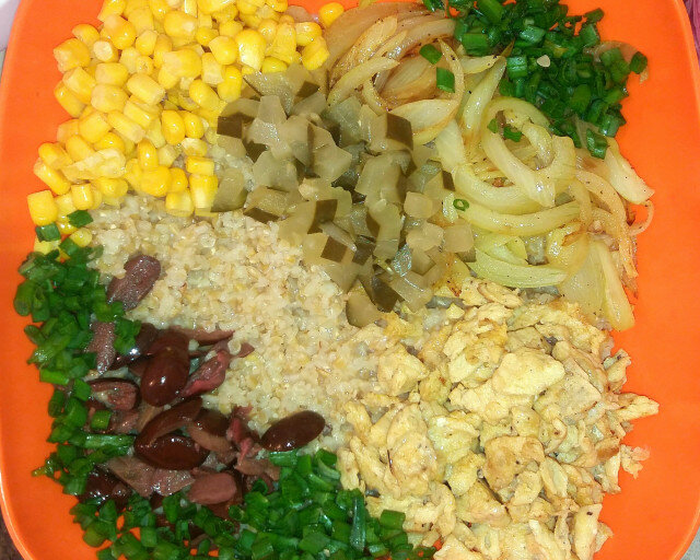 Colorful Salad with Bulgur, Corn and Egg