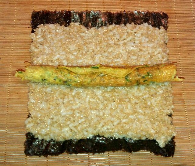 Kimbap with Quinoa, Soy Sauce and Egg Roll
