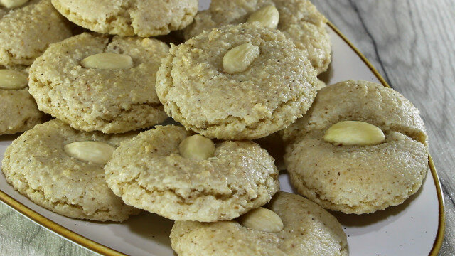 Almond Biscuits
