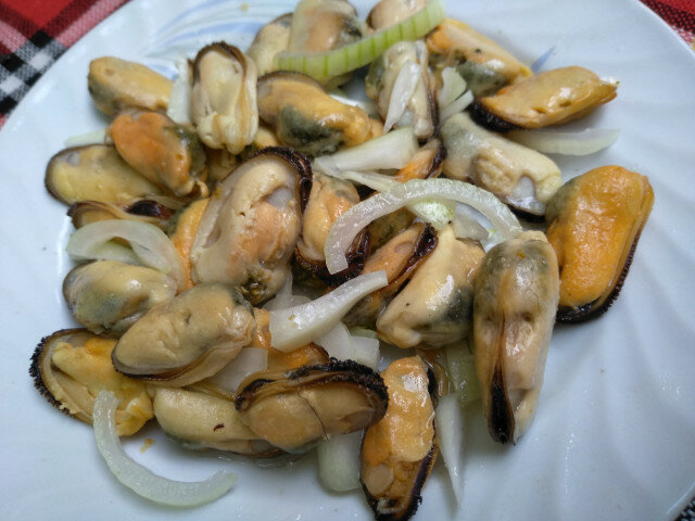 Natural Frozen Mussels Salad