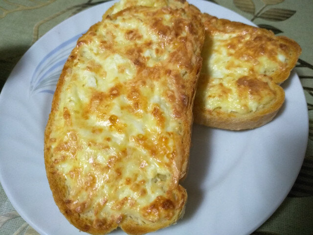 Sandwich with Egg, Feta Cheese and Cheese