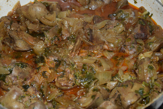 Chicken Livers with Onions, Olives and Dried Fruit