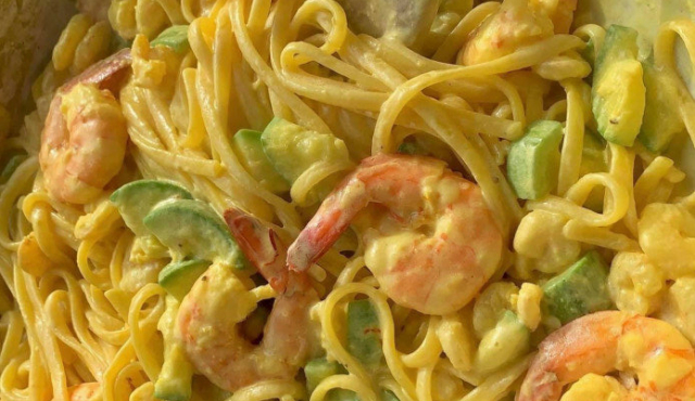 Spaghetti with Shrimp and Zucchini