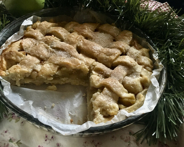 Festive Apple Pie