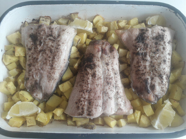 Oven-Baked Silver Carp with Potatoes