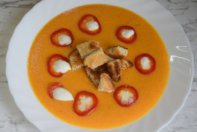 Tomato Cream Soup with Peppers