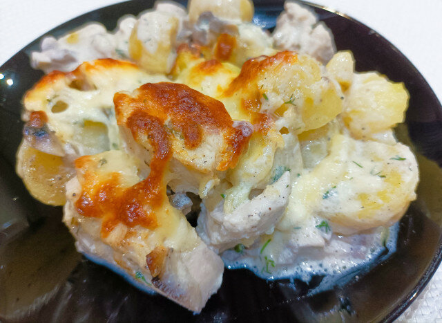 Casserole with Chicken Fillet and New Potatoes