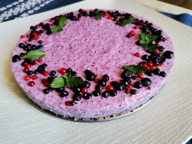 Blueberry Cheesecake with Ricotta and Chia