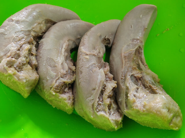 Pork Tongue with Butter