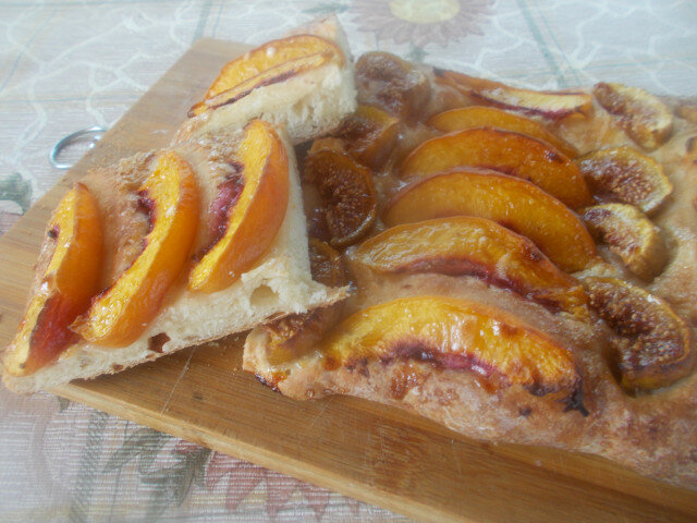 Sweet Pizza with Peaches and Figs